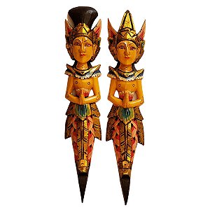 Escultura Rama e Sita de Madeira Balsa Tradicional Vermelha 50cm