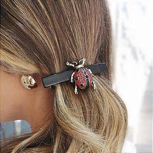 Presilha acetato preto com joaninha