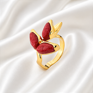 Anel Helicônia com Pedra Natural Feldspato Vermelho Ouro Ayla