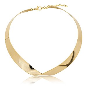Colar aro choker metal torcido ouro semijoia 48015