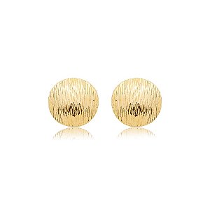 Brinco botão metal texturizado ouro semijoia BZ21291AU