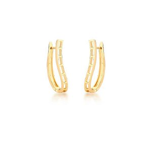 Brinco argola oval vazada ouro semijoia