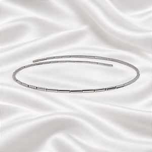 Colar Choker Flexível de Canutilhos Semijoia