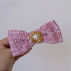 Presilha laço tecido tweed rosa com pérola