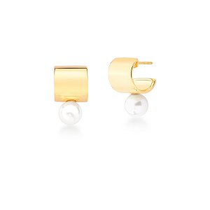 Brinco meia argola pérola shell ouro semijoia