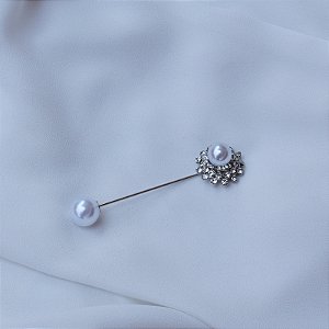 Broche alfinete pérola ródio semijoia