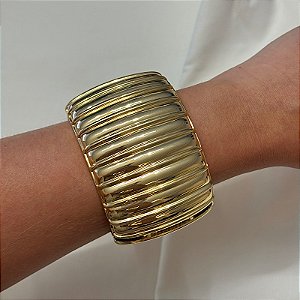 Bracelete trabalhado ouro semijoia