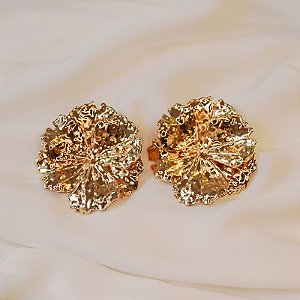 Maxi brinco flor ouro semijoia
