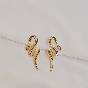 Brinco serpente ouro semijoia