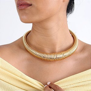 Colar aro flexível ouro semijoia
