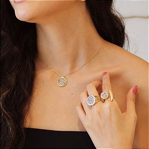 Colar pingente redondo ouro e ródio semijoia 6891405