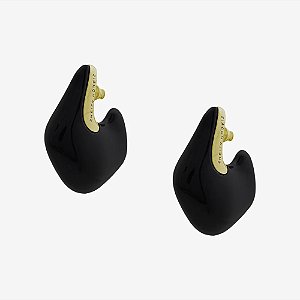 Brinco SD Sheila Morais orgânico resina preta g ouro vintage