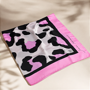 Lenço echarpe Sheila Morais animal print rosa blush