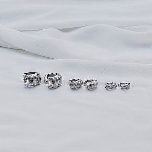 Kit 3 brincos argolinhas texturizadas zircônia ródio semijoia 25a03066