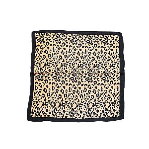 Lenço quadrado animal print