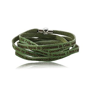 Pulseira Fernanda Villela couro verde oração Salve Rainha