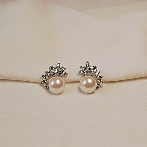 Brinco flor pérola shell ródio semijoia