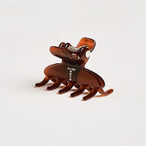 Piranha de cabelo Bianca acrílico p marrom letra T 05 080