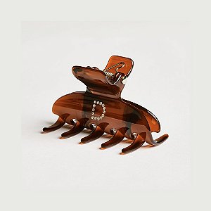 Piranha de cabelo Bianca acrílico m marrom letra D 05 008