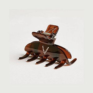 Piranha de cabelo Bianca acrílico m marrom letra V 05 008