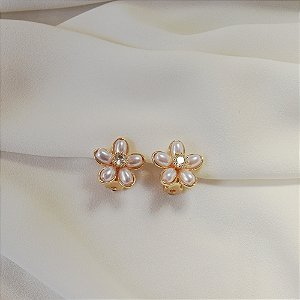 Brinco pressão flor pérola zircônia ouro semijoia