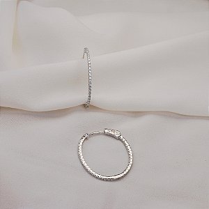 Brinco argola oval fininha grande moissanite prata 925