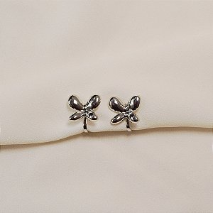Brinco pressão borboleta ródio semijoia