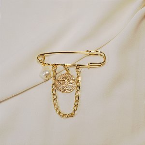 Broche alfinete penduricalhos pérola Divino Espírito Santo dourado