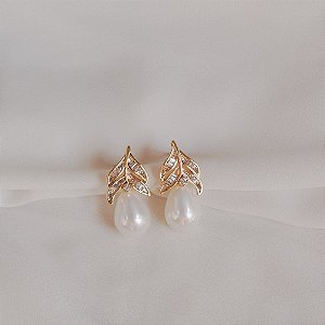 Brinco folha pérola gota zircônia ouro semijoia 26k06005