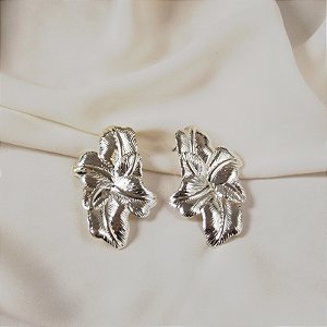 Maxi brinco folhas ródio semijoia