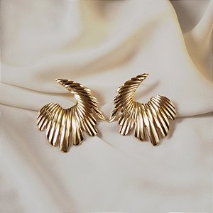 Maxi brinco folha ouro semijoia