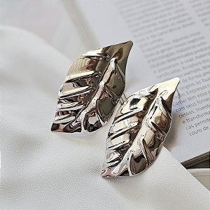 Maxi brinco folha ródio semijoia