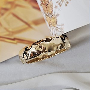 Bracelete martelado ouro semijoia