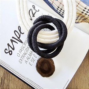 Colar Design Natural algodão com ágata preta