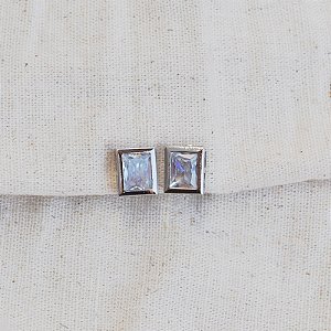 Brinco pressão retangular cristal ródio semijoia 7301705
