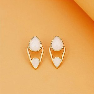 Brinco pedras naturais selenita e porcelana facetada perolada ouro semijoia