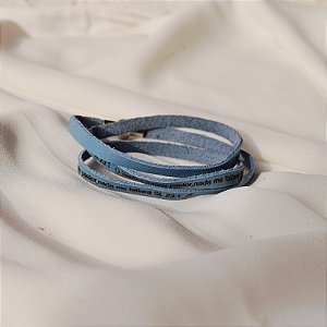 Pulseira Fernanda Villela couro azul Salmo 23