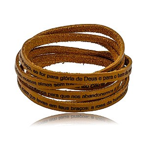 Pulseira Fernanda Villela couro caramelo Oração Santa Teresinha