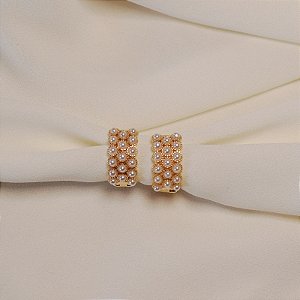 Brinco argolinha mini pérolas ouro semijoia 25k07043