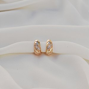 Brinco argolinha trabalhada zircônia ouro semijoia 26k08015