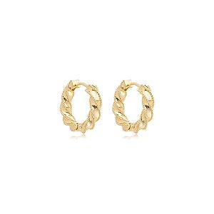 Brinco argolinha torcida ouro semijoia 26k08066