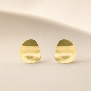 Brinco Palone Design curvado orgânico ouro vintage