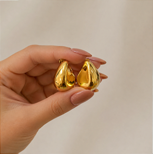 Brinco Gota Orgânica Ouro