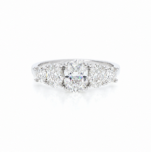 Anel Moissanite Oval