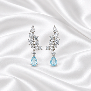 Brinco com Zircônias e Cristais Azul em Ródio Semijoia