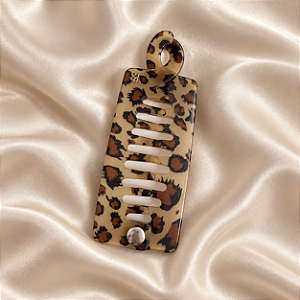 Presilha Banana Bianca Acrílico Animal Print 60 008