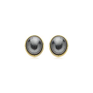 Brinco oval pérola shell grafite ouro semijoia