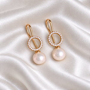 Brinco Gancho Pérola Shell Zircônia Ouro Semijoia