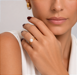 Anel pérola shell com zircônia ouro semijoia