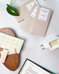 BARRA DE CERA PERFUMADA - CEREJA E AVELA 85 G